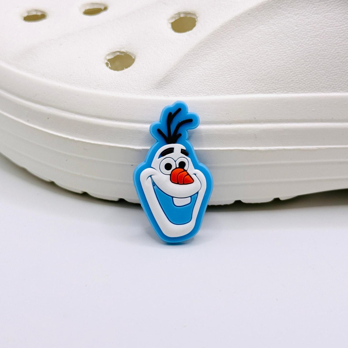 Frozen shoe charms, set of 12, for Crocs-style clogs