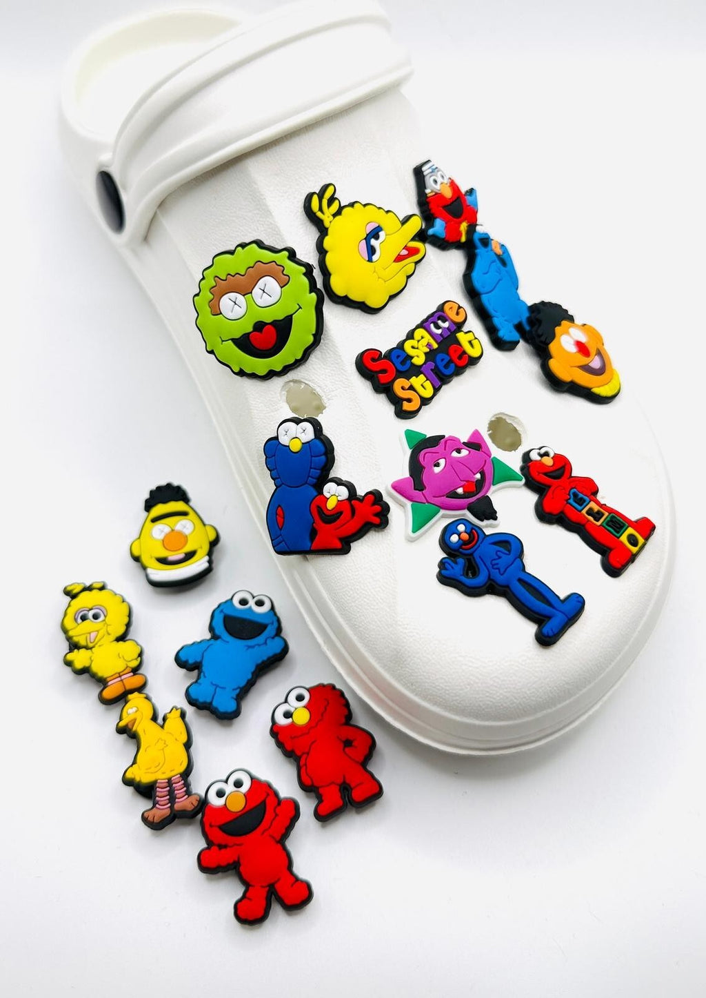Sesame Street character designs shoe charms, set of 16 – photo 2