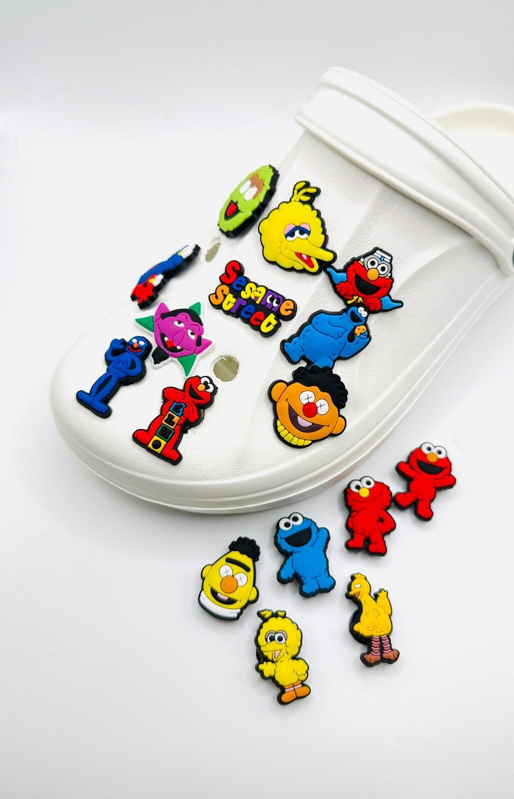 Sesame Street character designs shoe charms, set of 16 – photo 3
