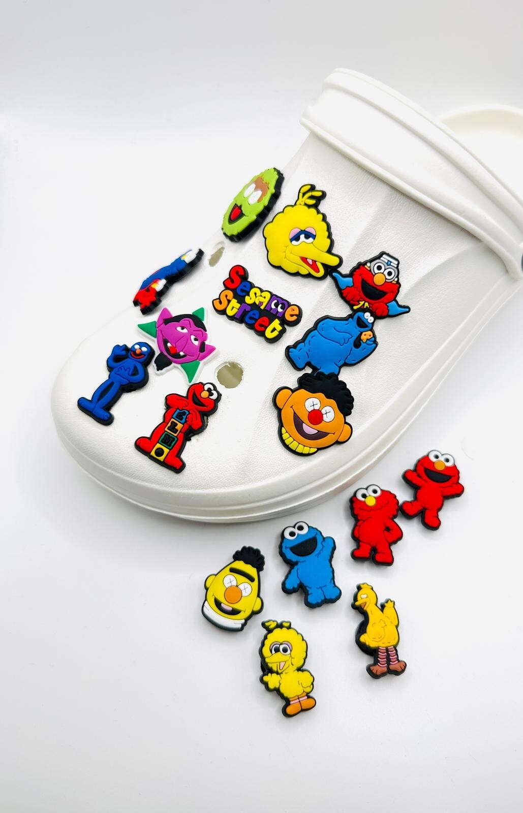 Sesame Street character designs shoe charms, set of 16 – photo 3