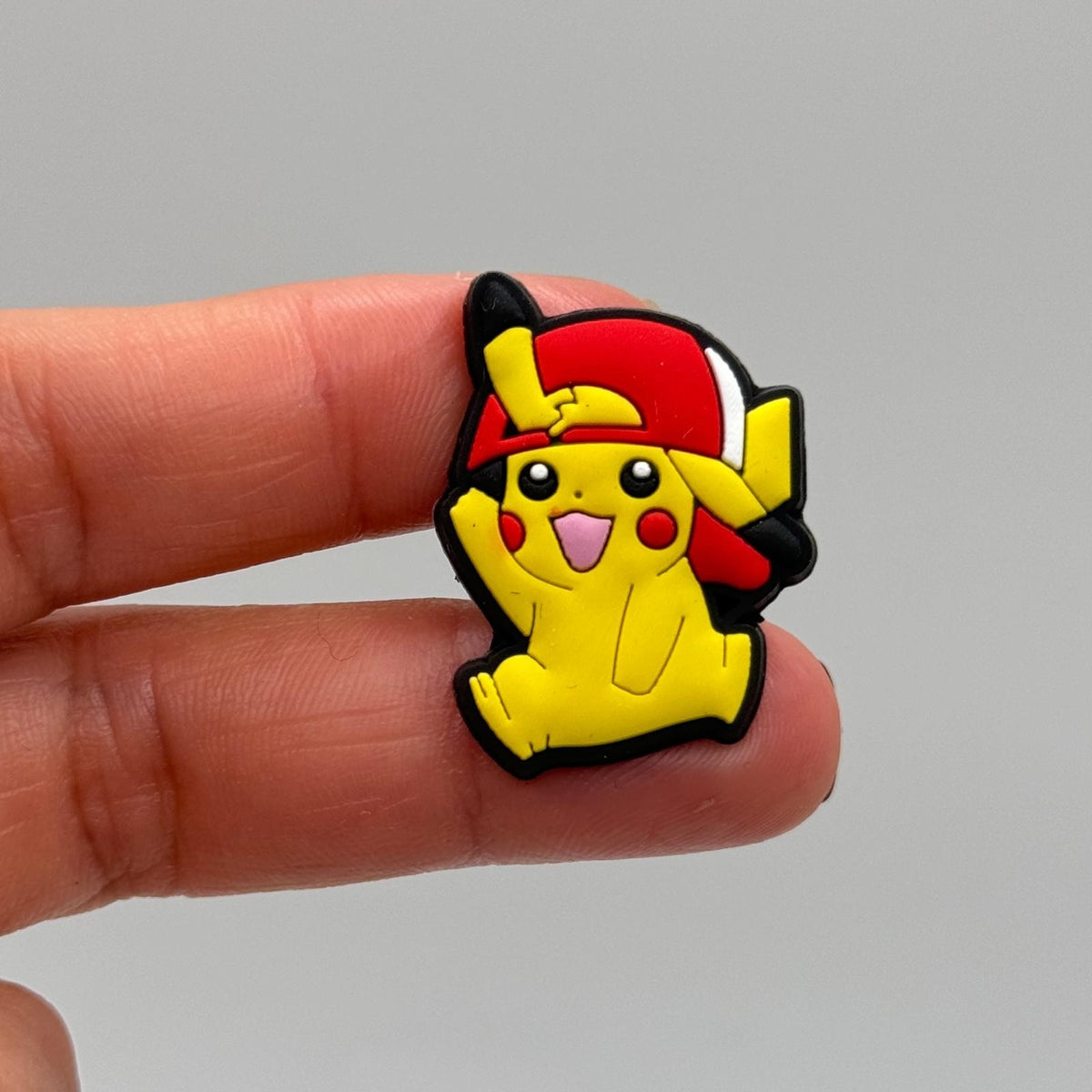 Pokémon pikachu and poké balls shoe charms, set of 8 – photo 2