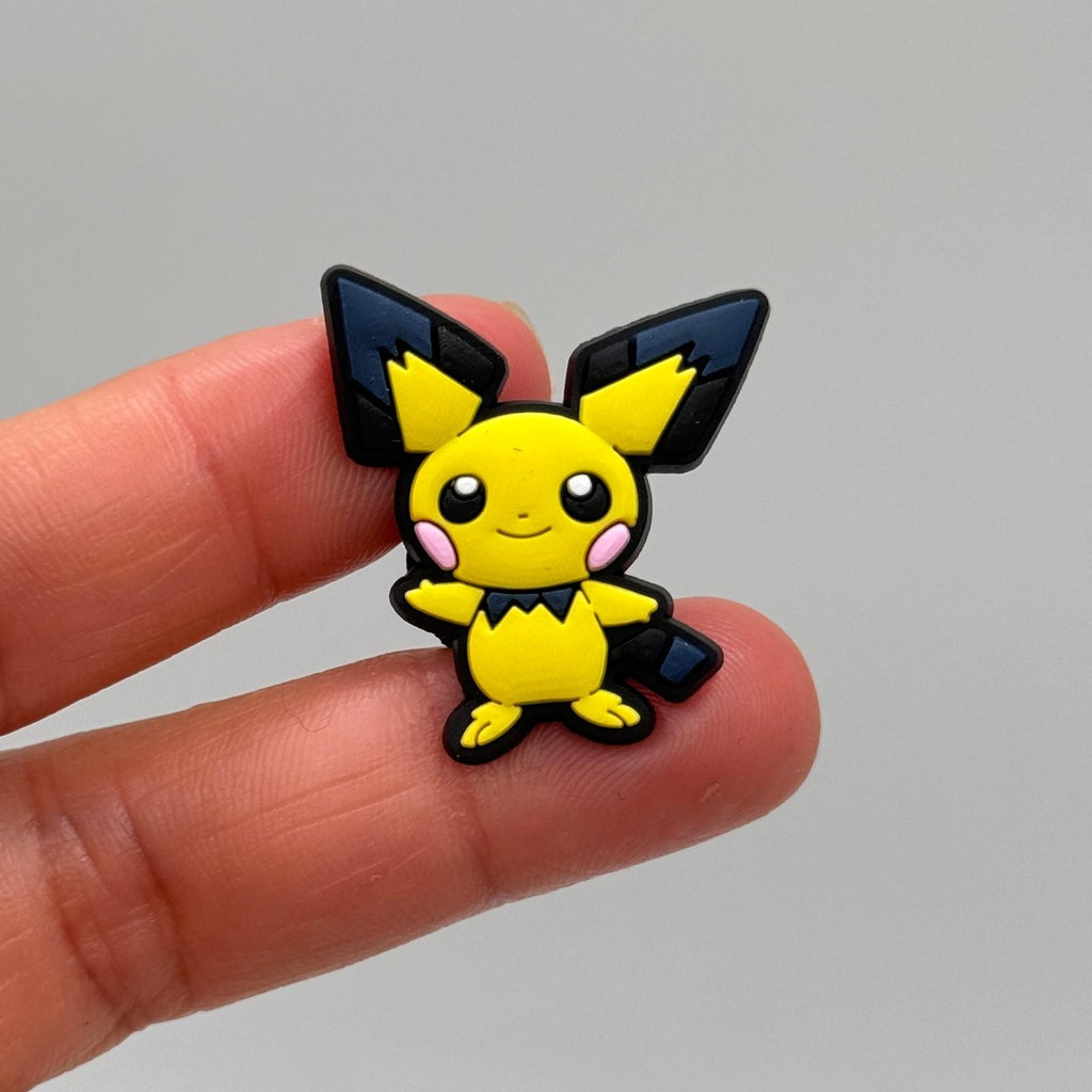 Pokémon pikachu and poké balls shoe charms, set of 8 – photo 6