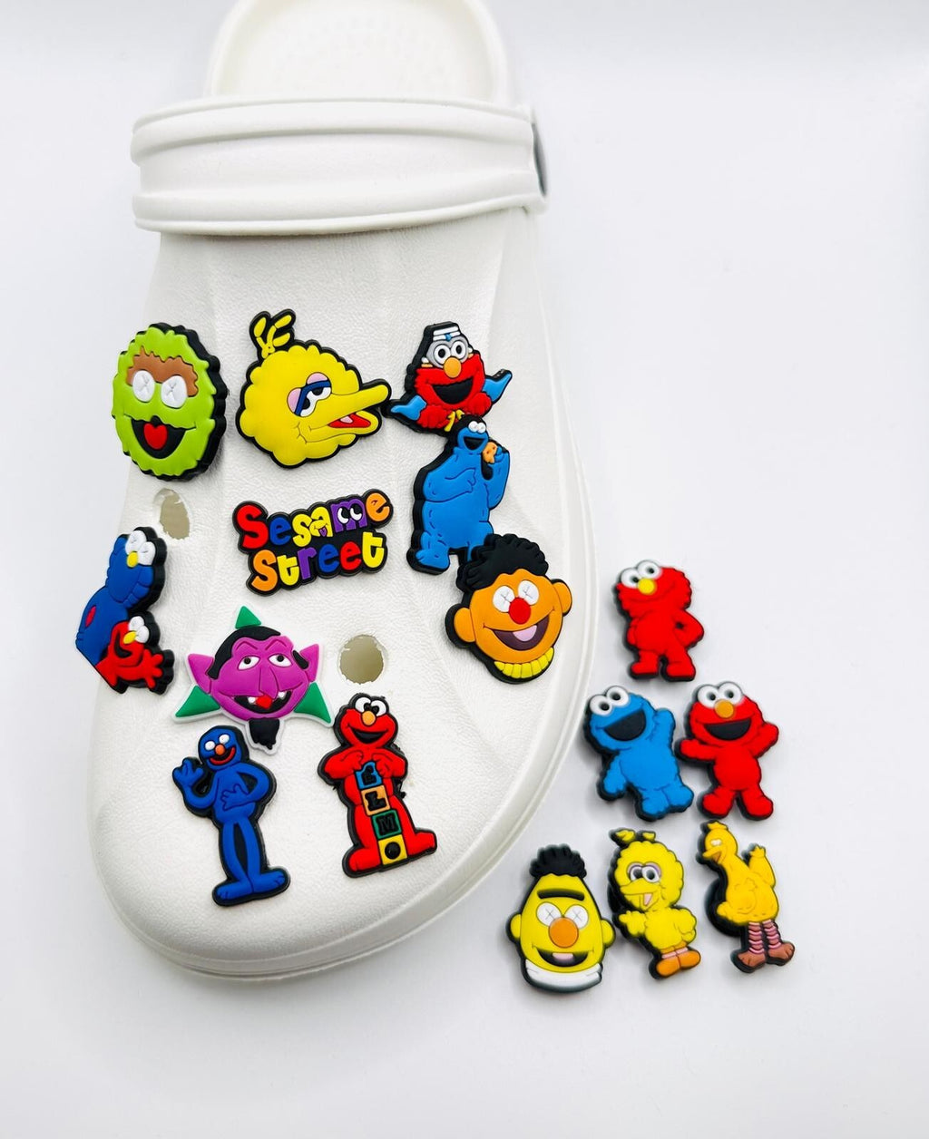 Sesame Street character designs shoe charms, set of 16 – photo 4
